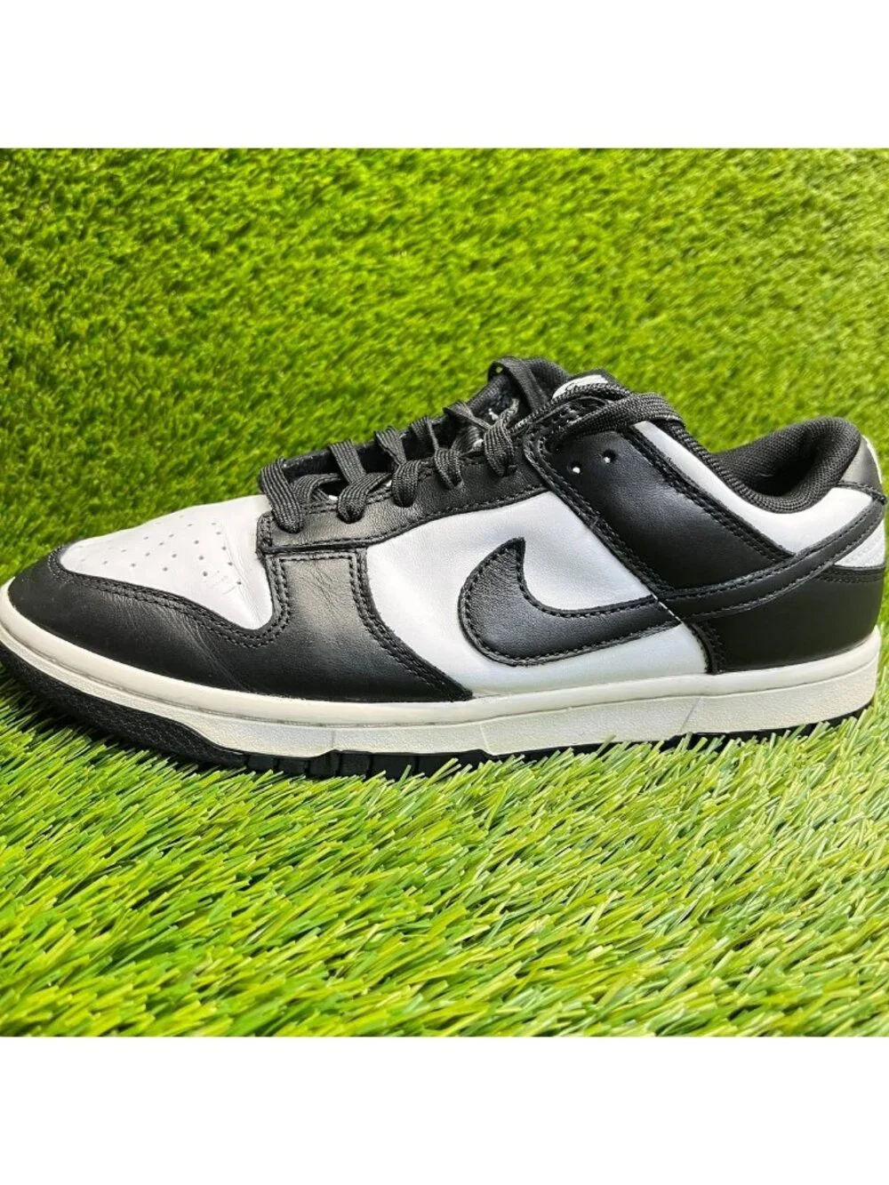 Nike Dunk Low Retro Mens Size 8 Black White Athletic Lifestyle Shoes Sneakers